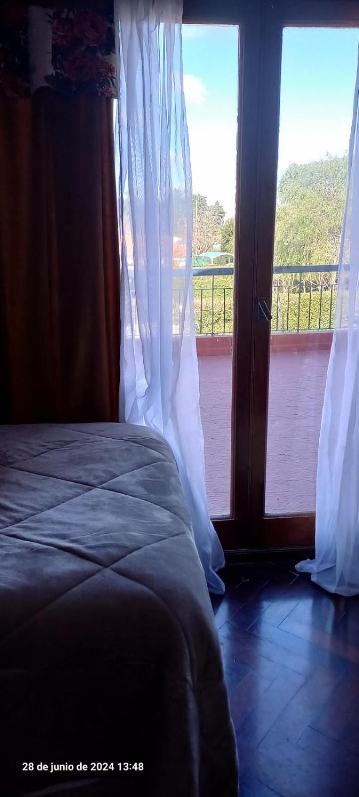 Victoria 3 Bed And Breakfast Ezeiza Buitenkant foto